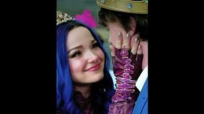 Mal and Ben  dance practice