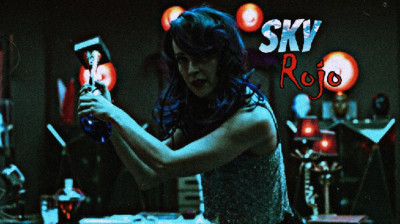 1- Sofá de escay rojo | Sky Rojo